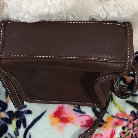 Coach Dark Brown Crossbody Bag - Picture 5 of 7